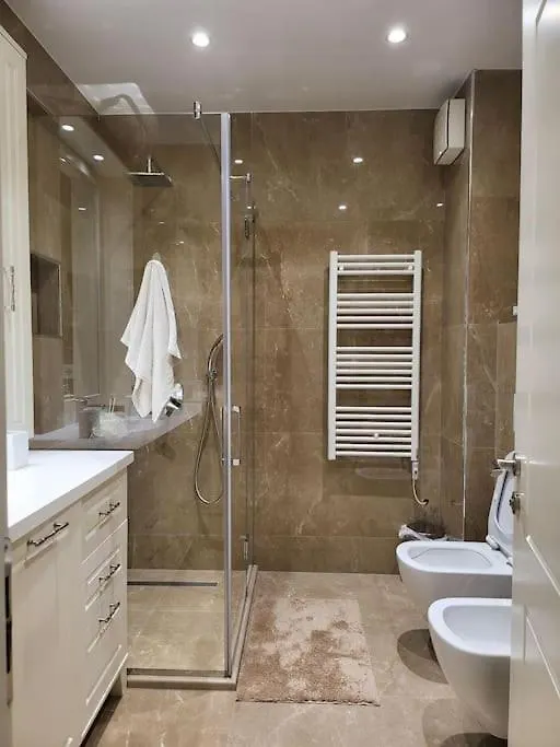 Апартаменты Top House Тирана