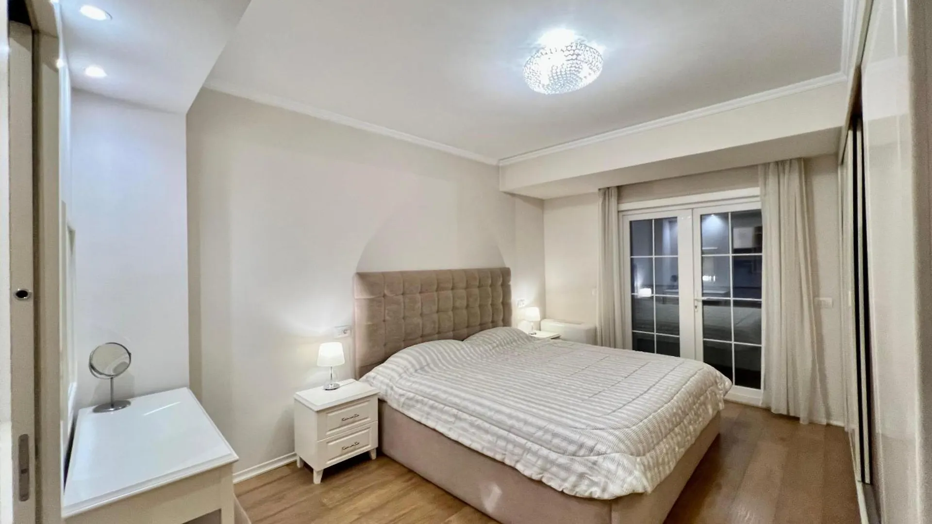 Top House Тирана Апартаменты